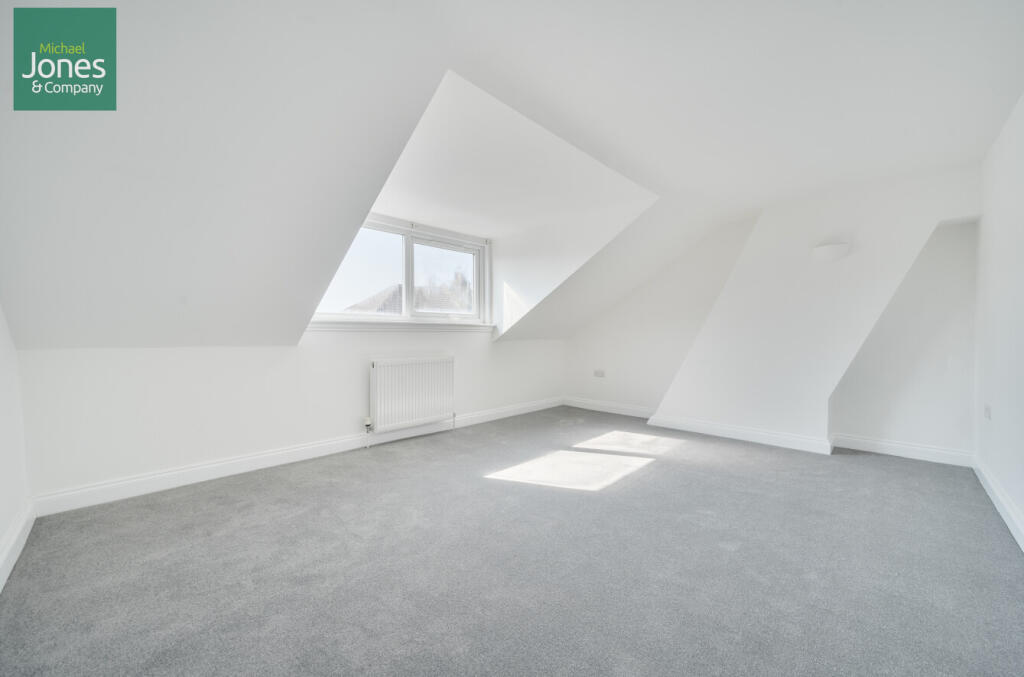 Apartment in Brighton - View 3