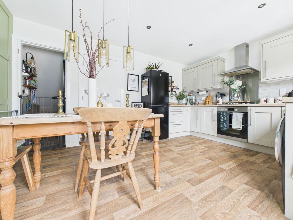 House in Crudgington, Crudgington Fields, Waters Upton - View 4