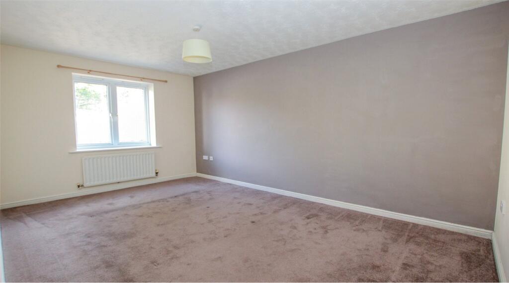 Apartment in Bristol - More