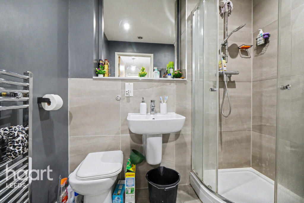 Main image of property: Cross Green Lane, Leeds
