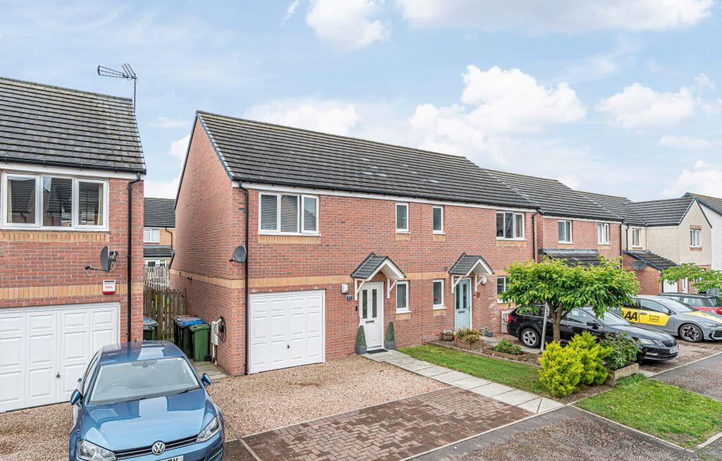 Main image of property: 89 Dalwhamie Street, Kinross, KY13 8RG