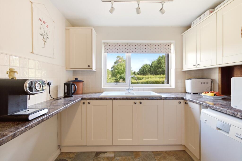 House in St Albans - View 5
