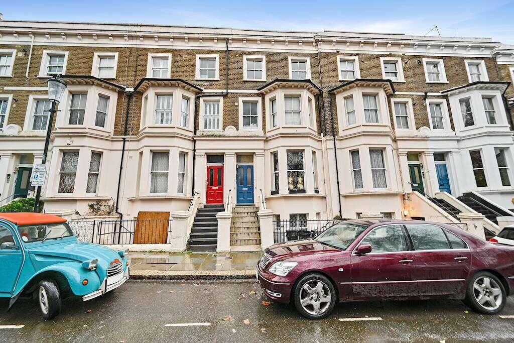 Main image of property: 53d Tavistock Road, London, Notting Hill, W11 1AR