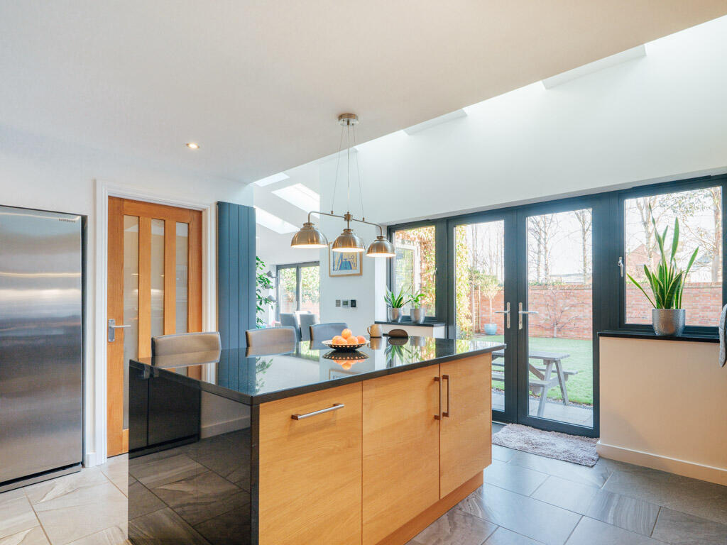 Sunnyside Close, Kempsey, Worcester, Worcestershire. photo 4