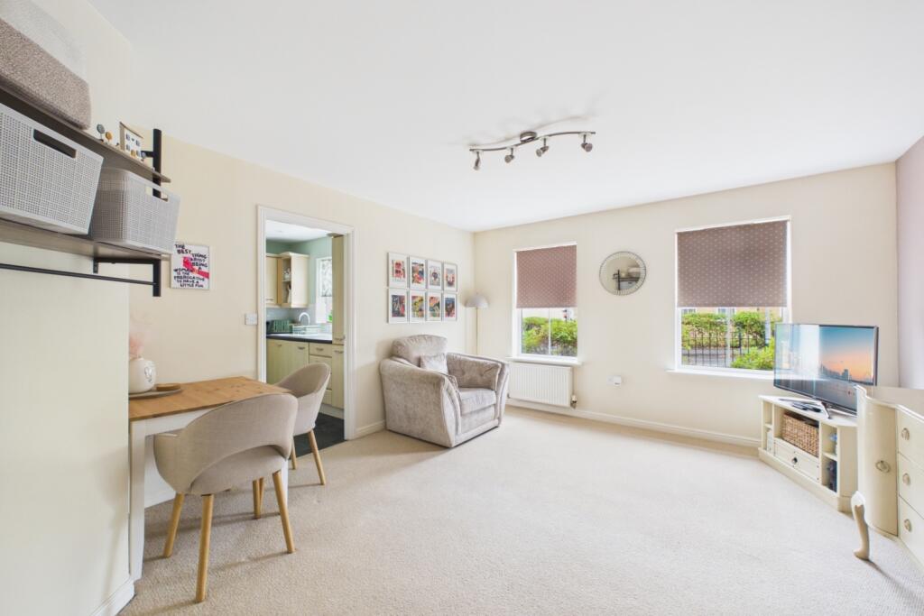Apartment in Luton - View 2