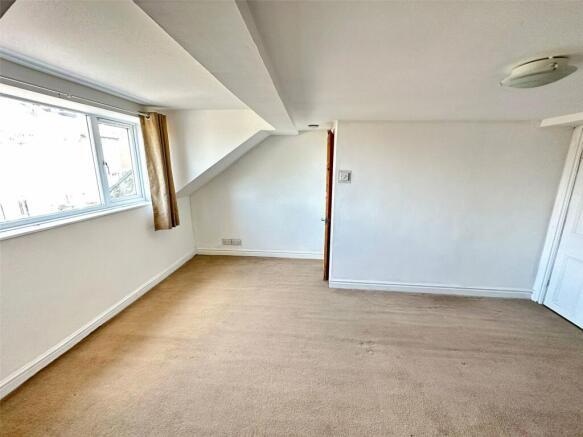 House in Bradford - View 5