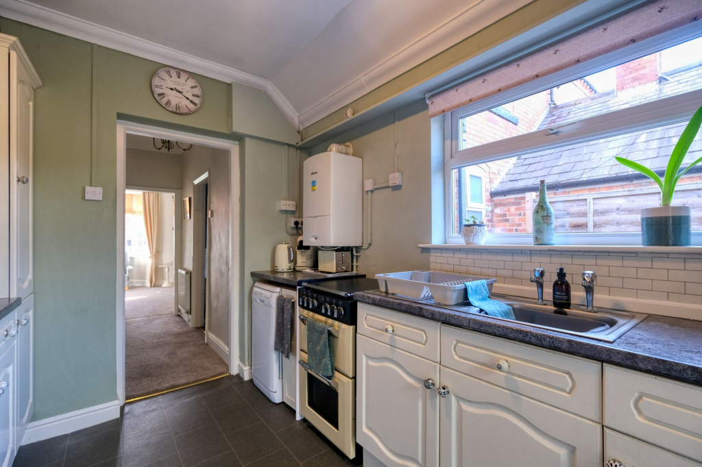 Shrubbery Road, Bromsgrove, B61 photo 5
