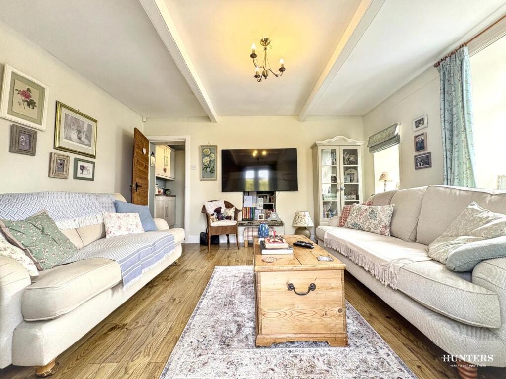 Main image of property: Cresswell Lane, Dewsbury