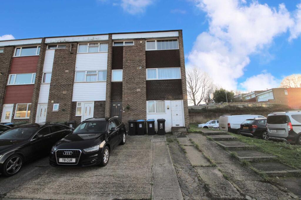 Main image of property: Wharfedale, Hemel Hempstead, Hertfordshire, HP2