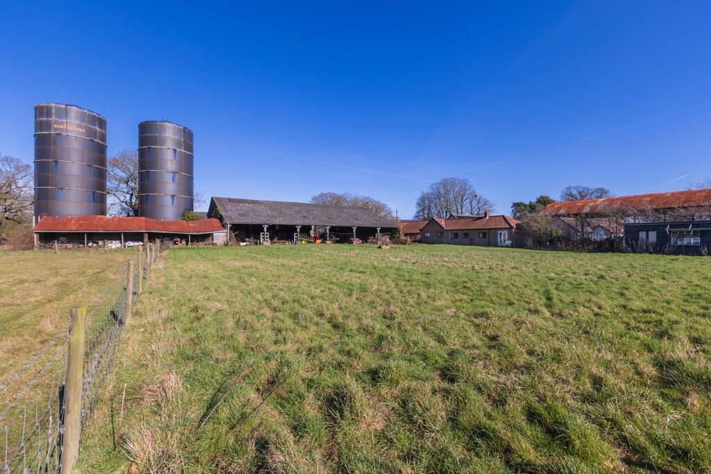 Main image of property: Cheriton Cottage, Hethel Road, Wreningham, Norwich, Norfolk, NR16 1BE