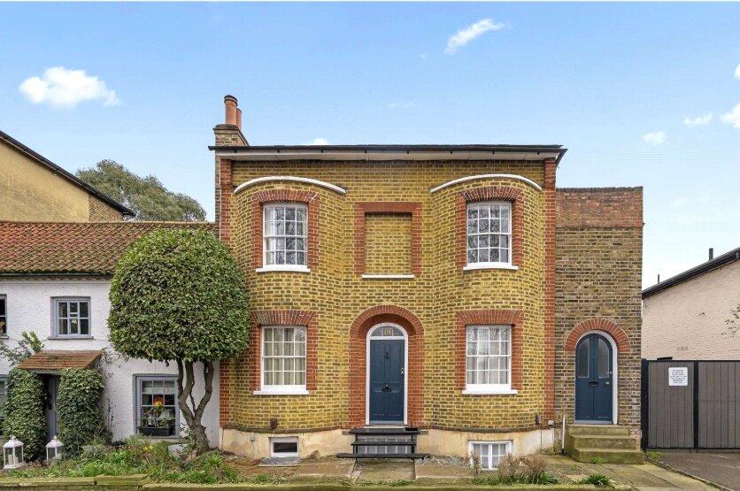 Apartment in Twickenham