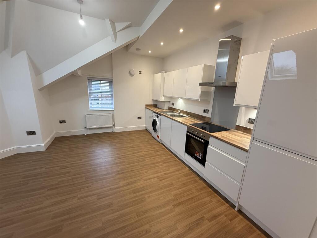 Main image of property: 123 Palatine Road, Didsbury