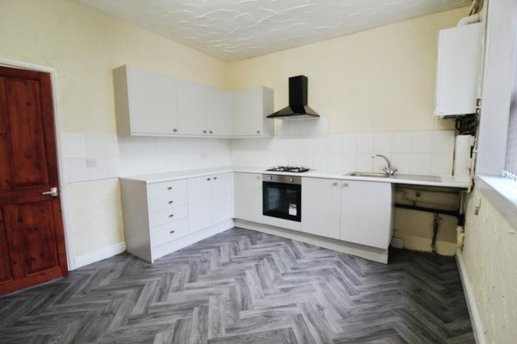 House in Pendle, Knotts, Colne - View 3