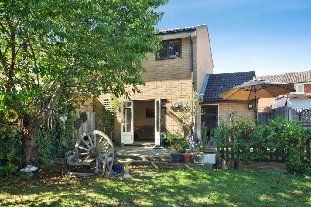 House in London - View 4