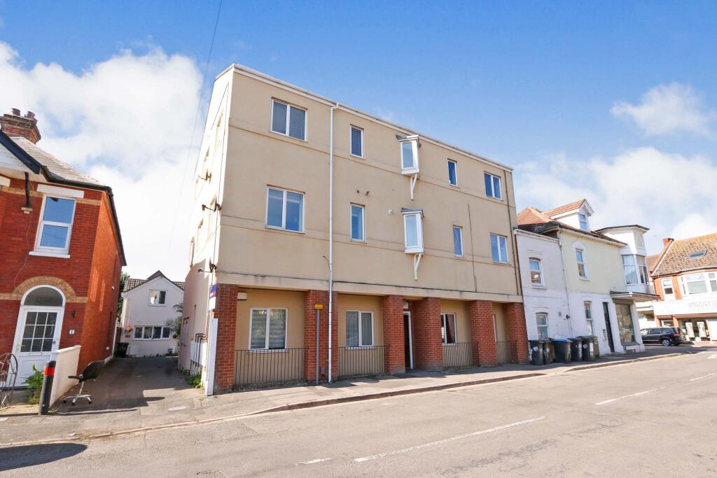 Main image of property: Rosebery Road, SOUTHBOURNE, Bournemouth, Dorset, BH5