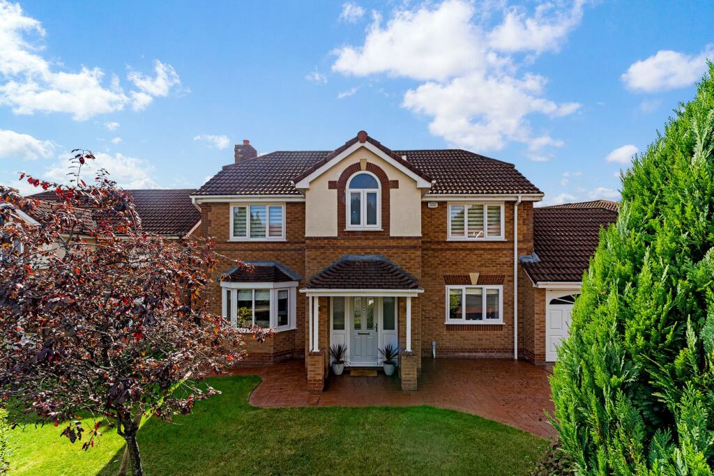 34, Turton Heights, Bolton, BL2 photo 2