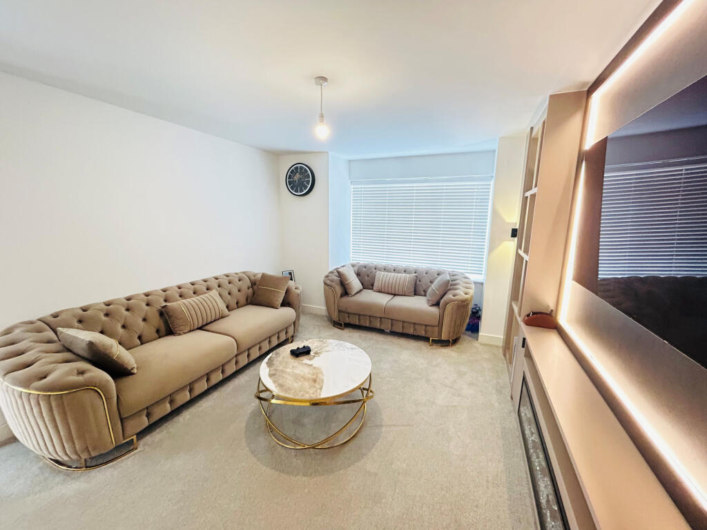 House in Preston - View 4
