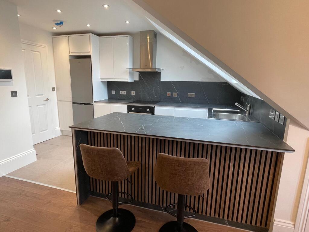 Main image of property: Raleigh Gardens, London, SW2