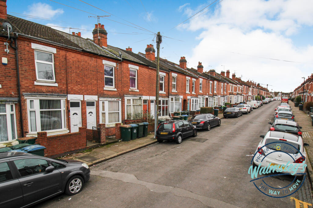 2-bed house on Westwood Road, Earlsdon, Coventry, CV5, £215,000