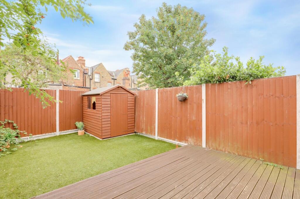 House in London - View 4