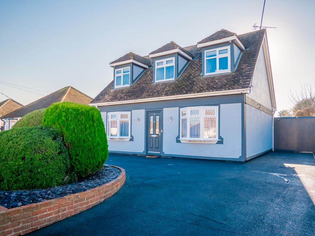 Main image of property: Anne Boleyn Drive, Rochford, SS4