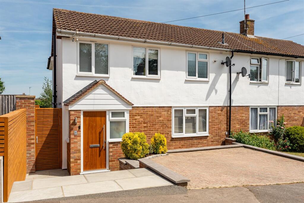 Saxon Road, Welwyn, Welwyn