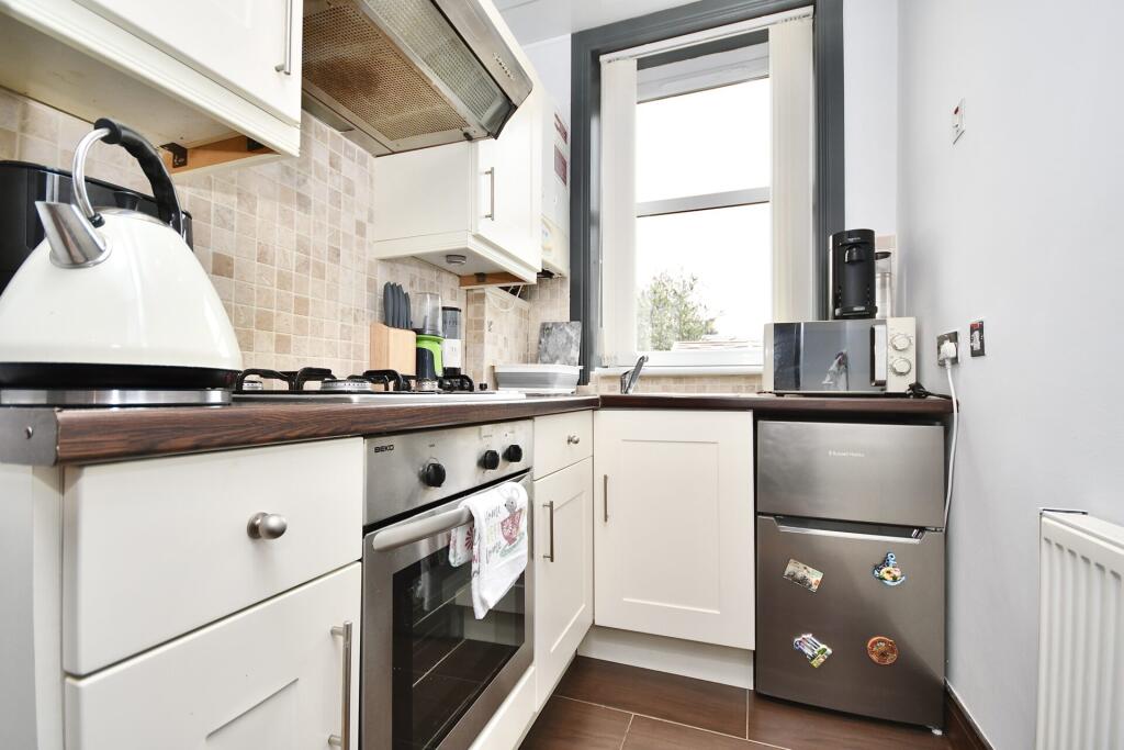 Apartment in Troon, Barassie - More