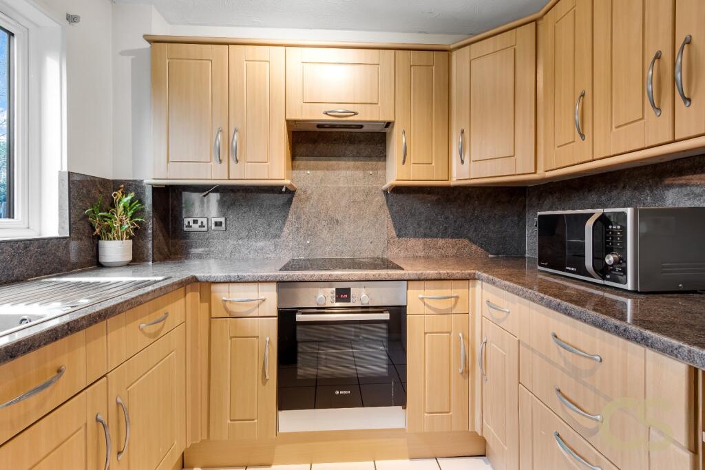 Apartment in London - View 4