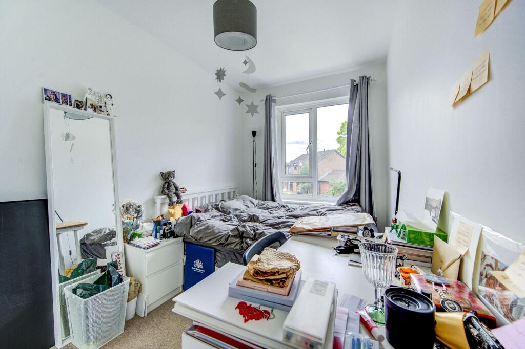 House in London - View 4