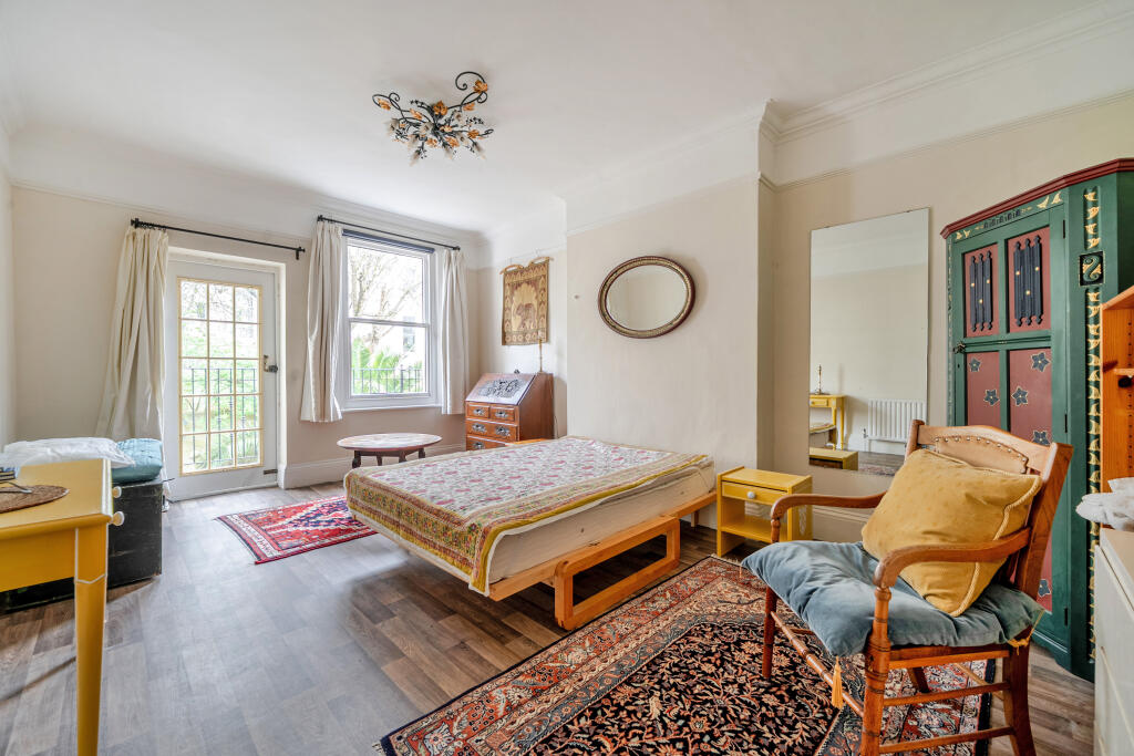 House in Hove, Brunswick - View 5