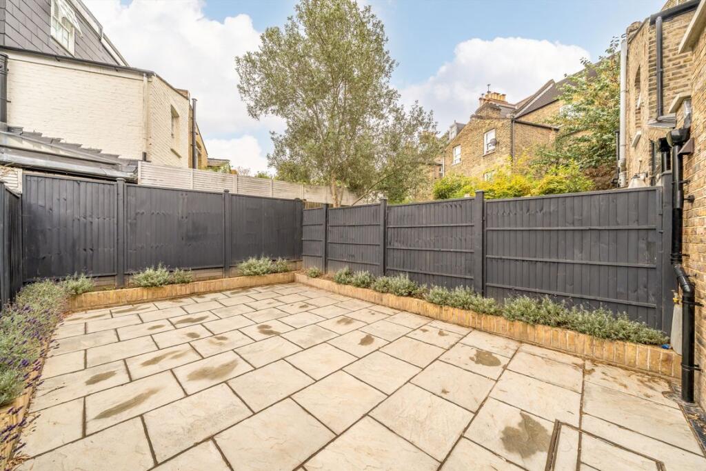 Dunstans Road, East Dulwich photo 4