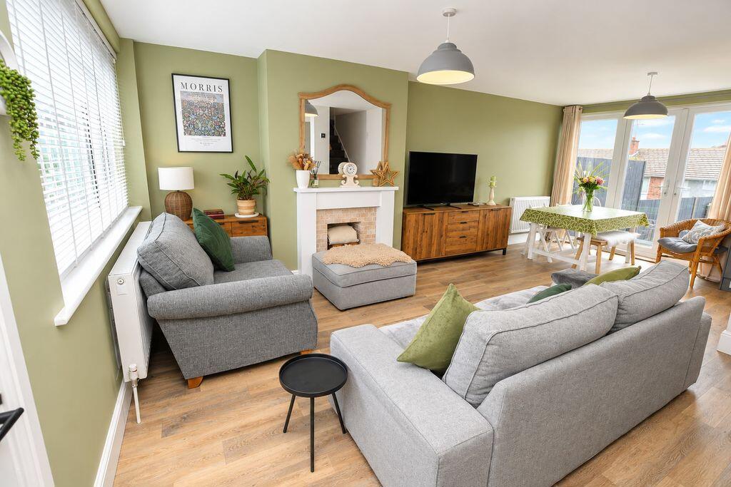 House in Rochester - View 4