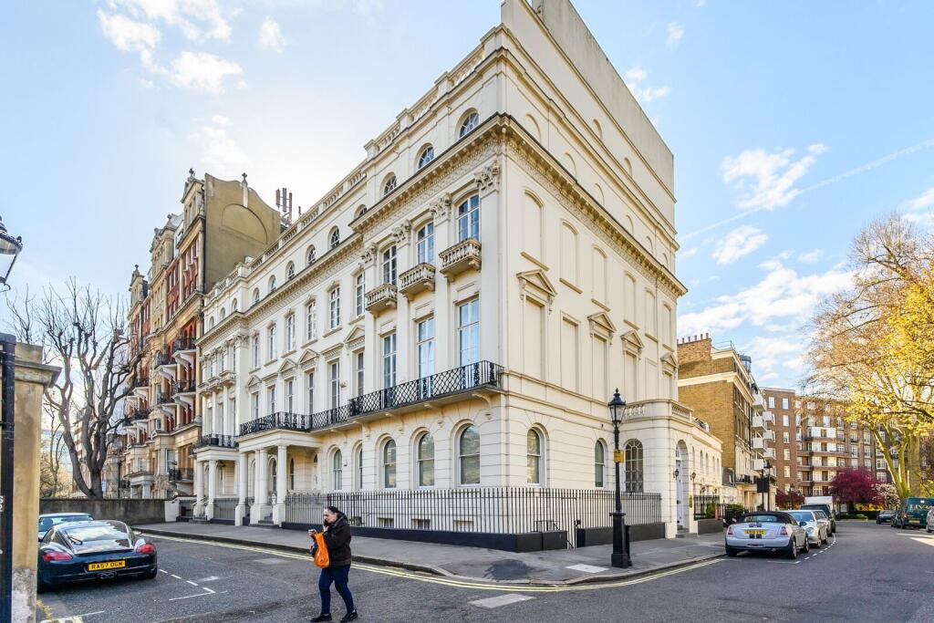 2 bedroom maisonette for rent