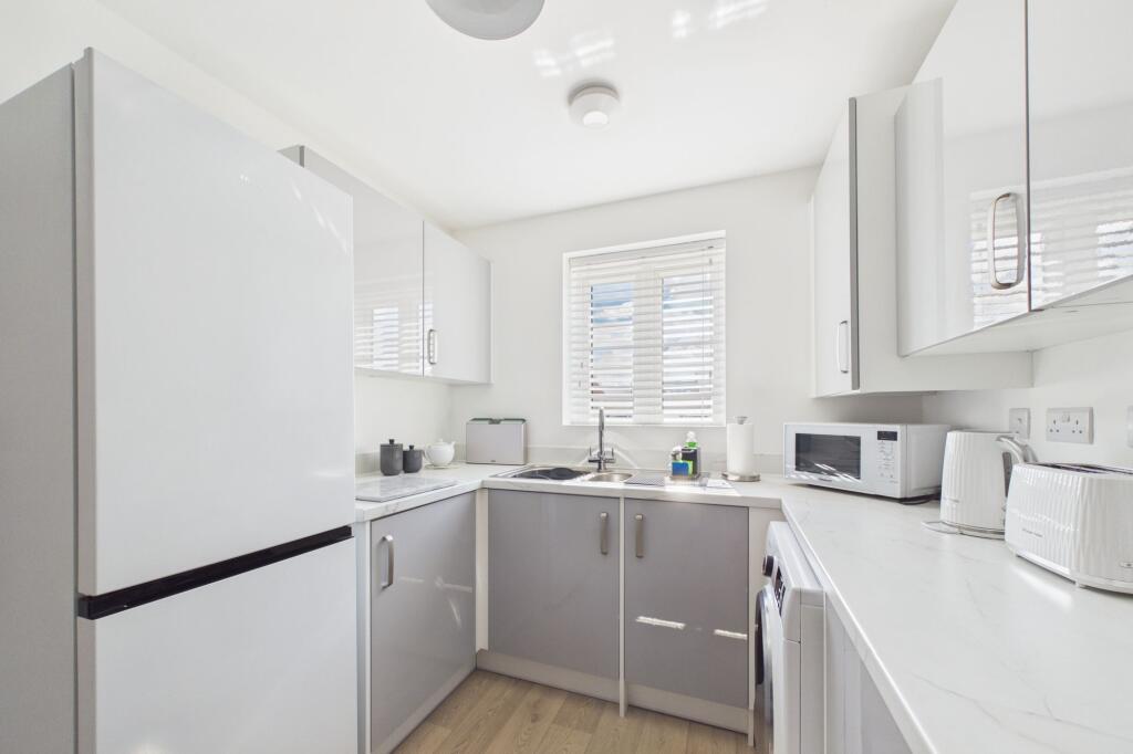 House in Towcester, West Northamptonshire - View 5