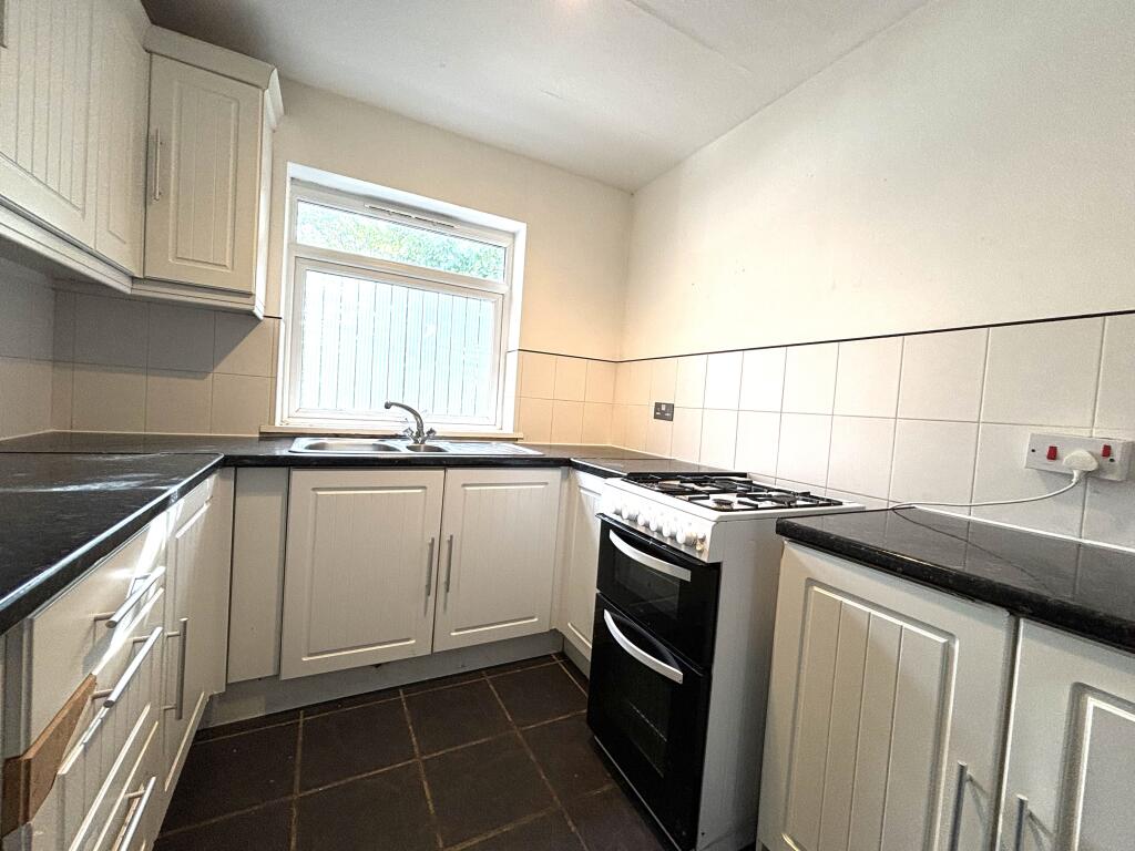 Sherwood Walk, Rubery, B45 photo 4