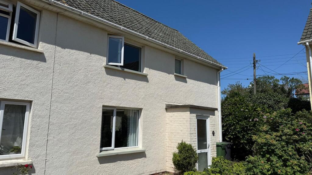 Main image of property: South View, Braunton
