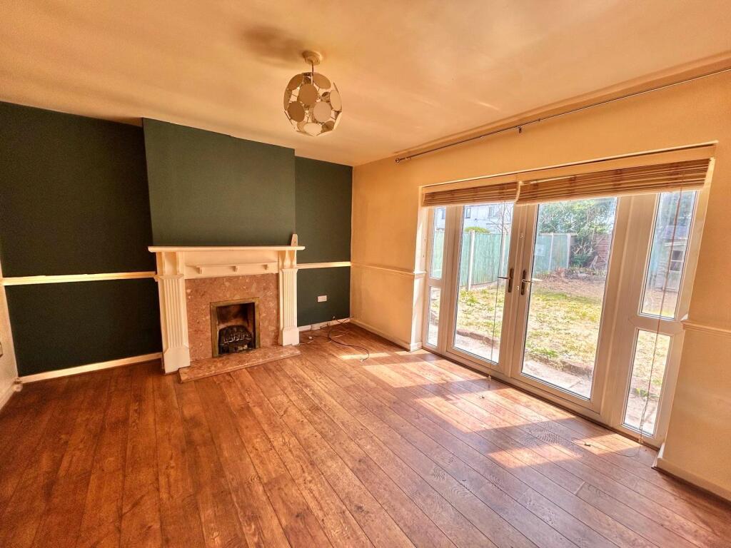 House in Wirral, Liverpool City Region - View 2