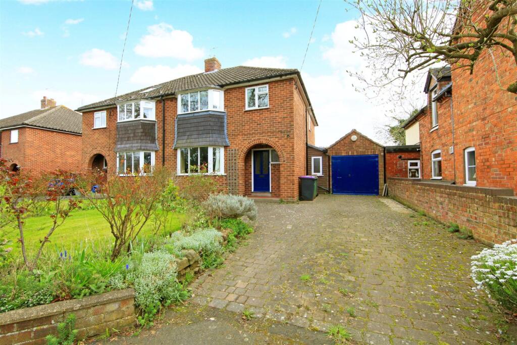 Main image of property: High Street, Edgmond, Newport