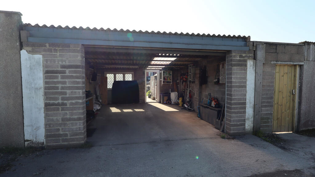 Additional image 19 of Manor House Road, Glastonbury