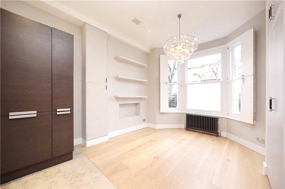 4 bedroom terraced house for rent
