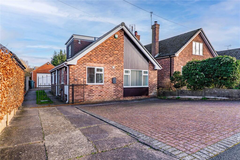 Main image of property: Winster Avenue, Ravenshead, Nottingham, Nottinghamshire, NG15