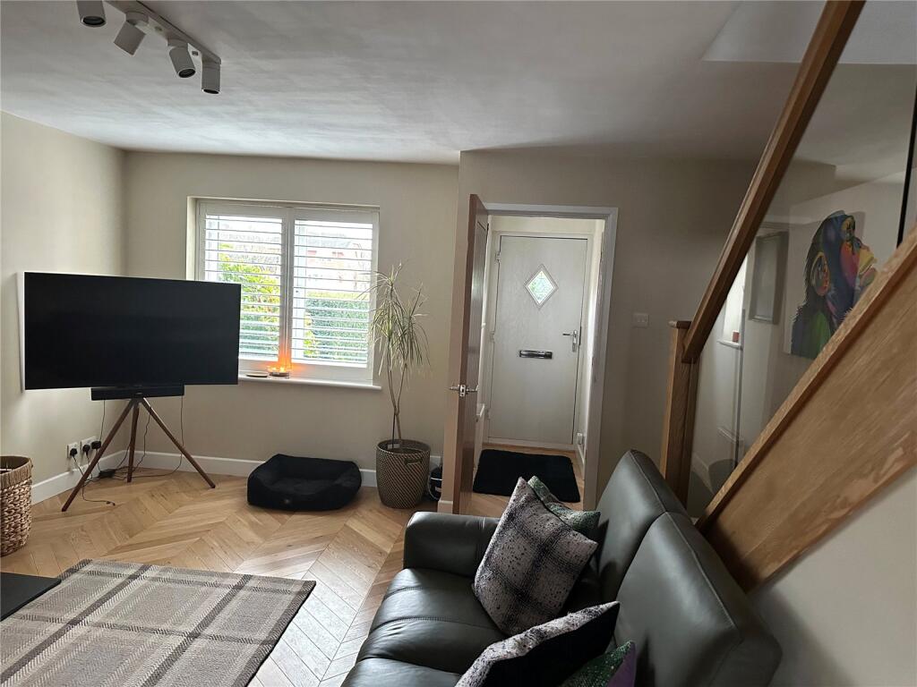 Lodge View, Droylsden, Lancashire, M43 photo 2