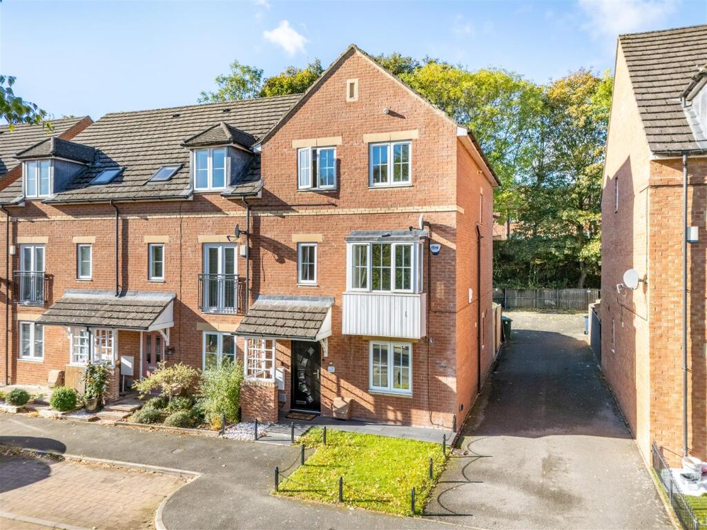 4-bed terraced on Mill Vale, Newcastle Upon Tyne, NE15, £270,000