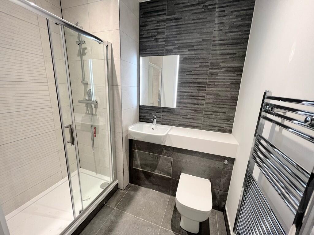 Apartment in Reading - More
