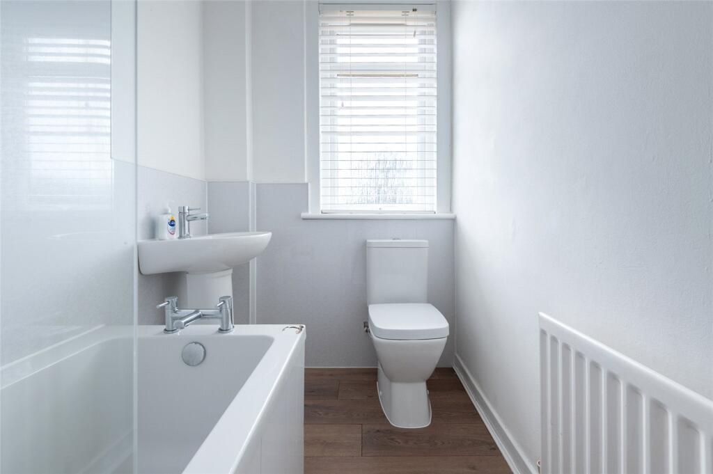 Apartment in Methil, Crossroads - View 5