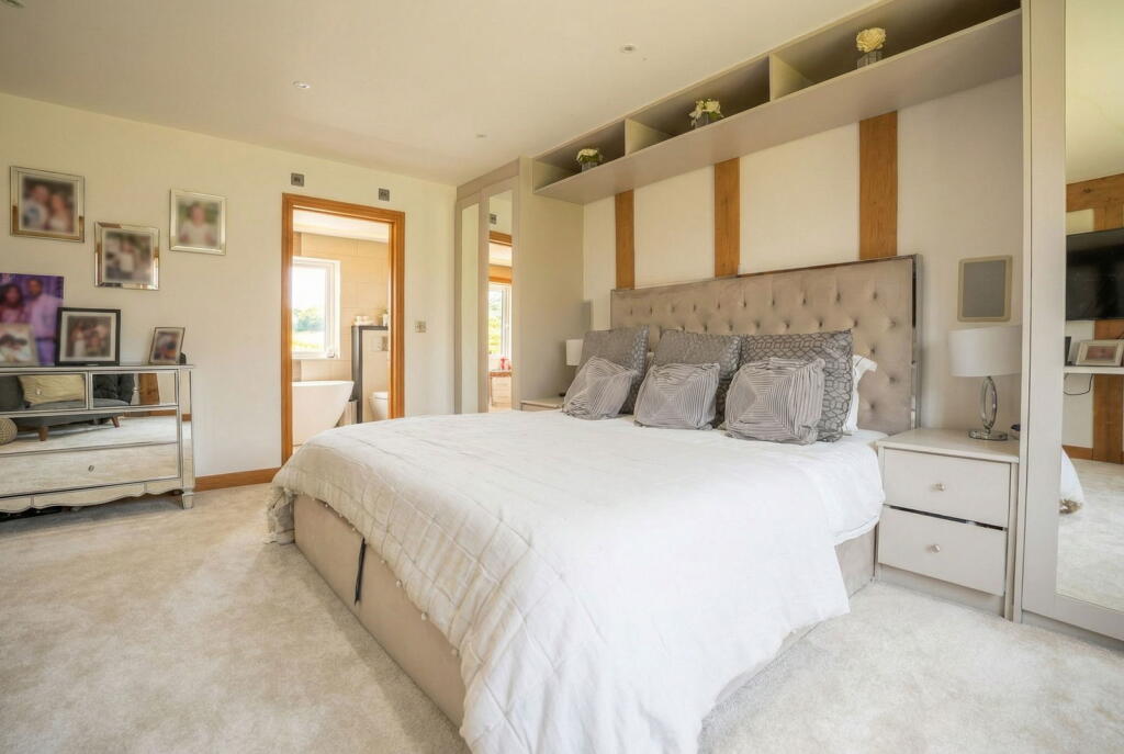 Additional image 26 of Tanworth Lane, Cheswick Green