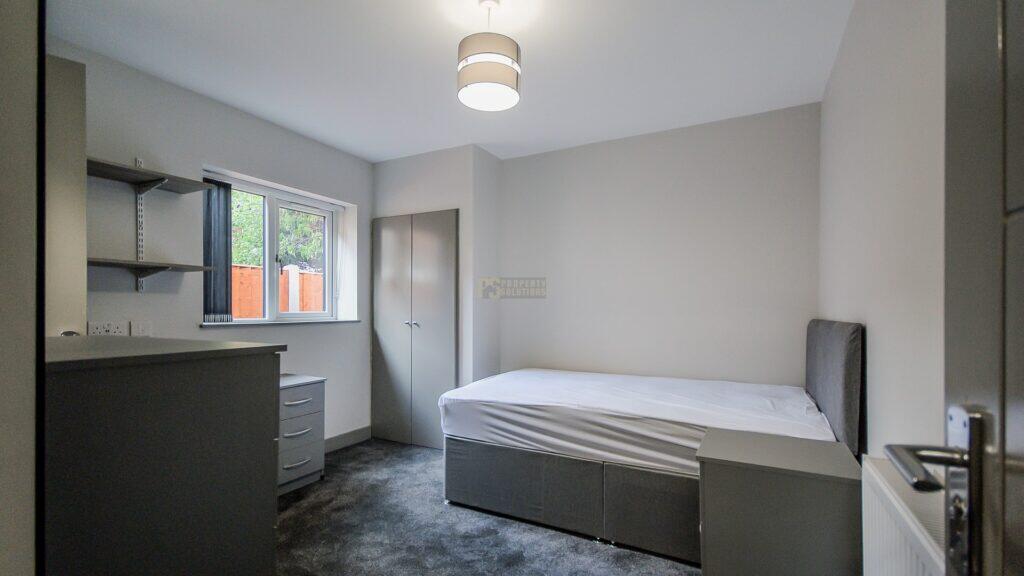 House in Birmingham - More