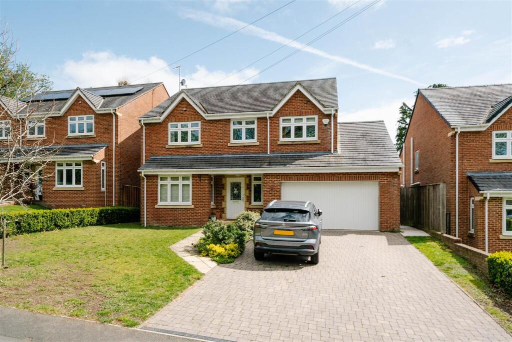 Main image of property: Netherleigh Road, Ashgate, Chesterfield, S40