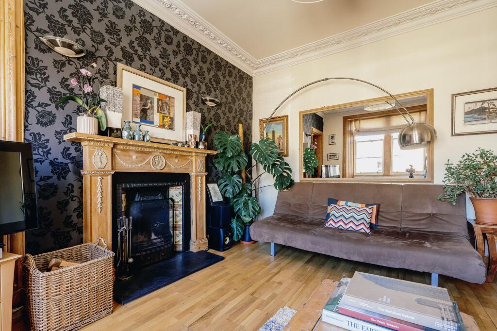 Apartment in Edinburgh, Silvermills, Stockbridge - View 5