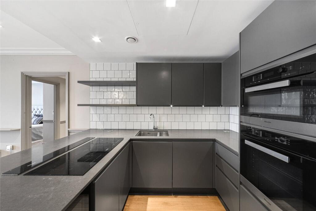 Apartment in London - View 4